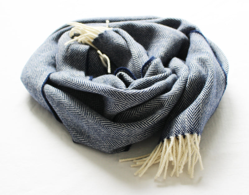 Cashmere Pashmina in Navy
