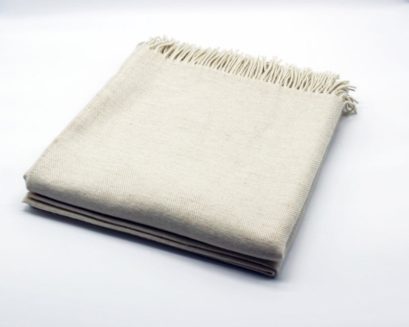 Merino Lambswool Collection Bed Throw in Oatmeal